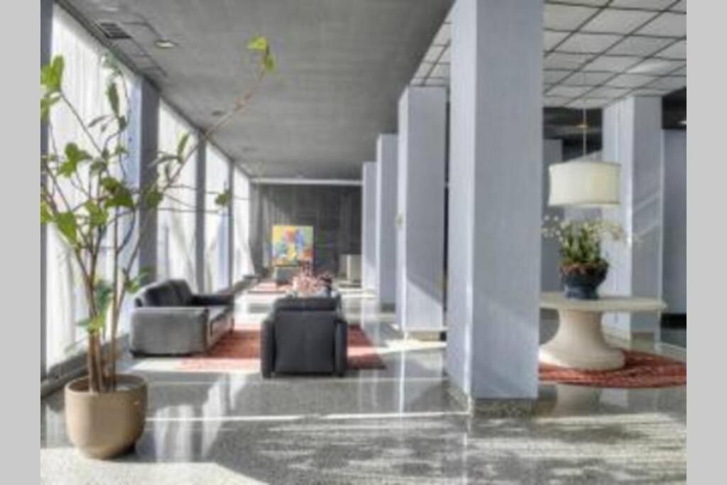 Heart Of Downtown 2Bd 1Free Parking View! Lm1008 Atlanta Bagian luar foto